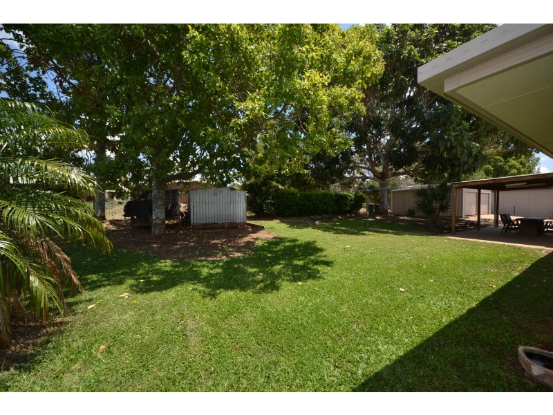 1 Schirmer Cl, Gracemere QLD 4702