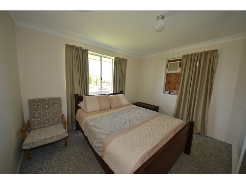 1 Schirmer Cl, Gracemere QLD 4702