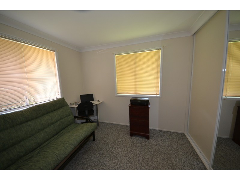1 Schirmer Cl, Gracemere QLD 4702
