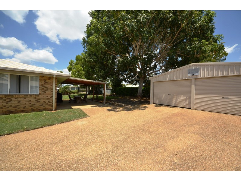 1 Schirmer Cl, Gracemere QLD 4702