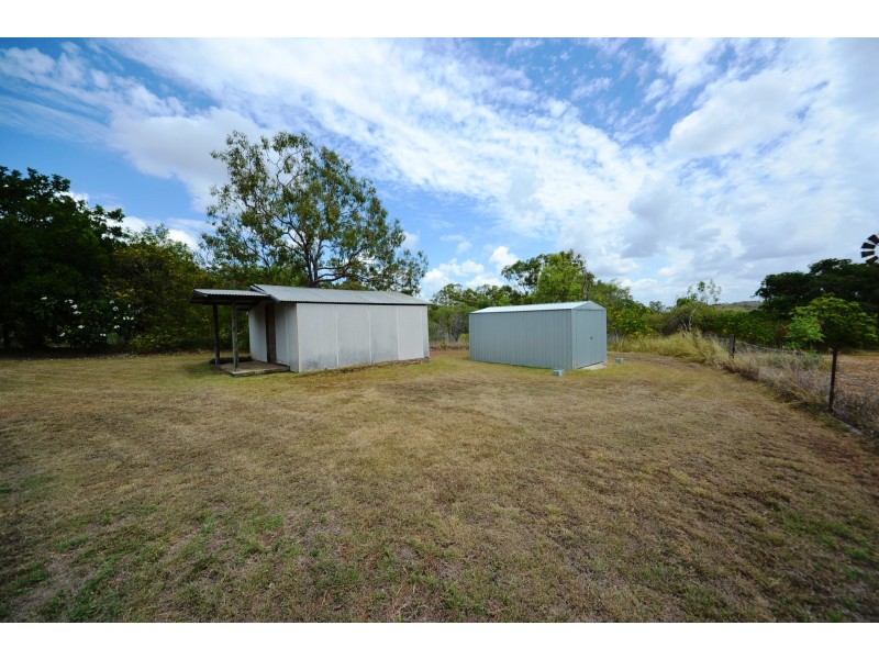 18 Dee Rd, Bouldercombe QLD 4702