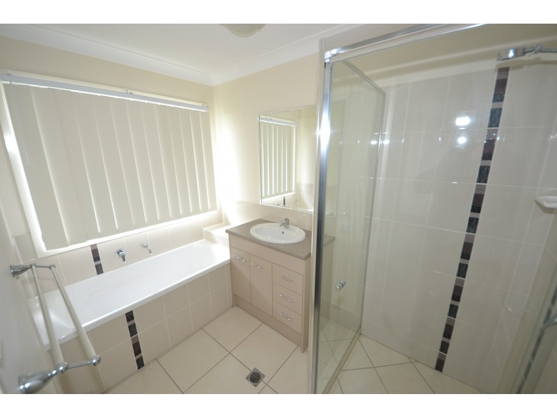 2 Jardine Court, Gracemere QLD 4702