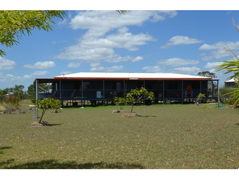 40 Sheehan Rd, Alton Downs QLD 4702