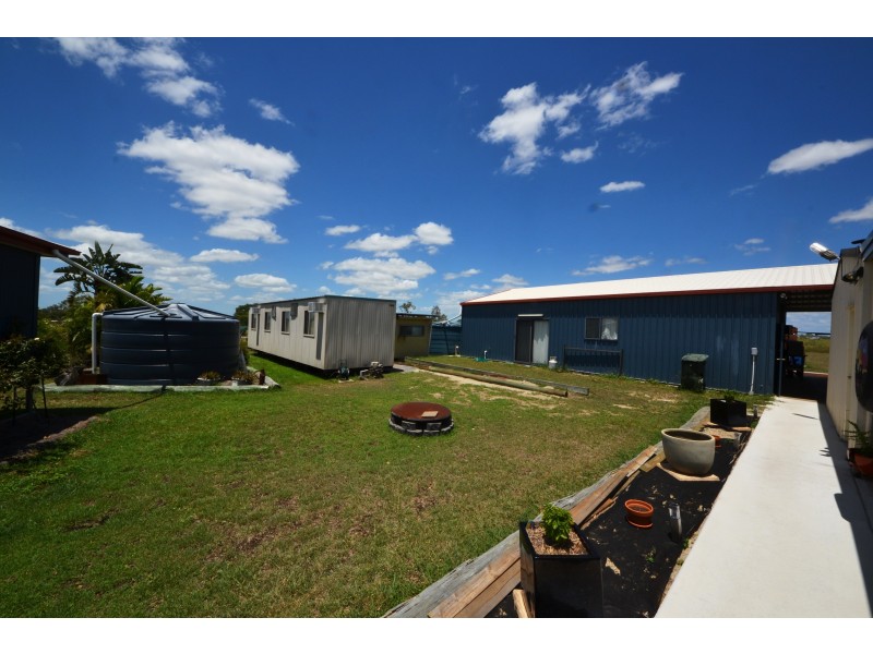 40 Sheehan Rd, Alton Downs QLD 4702