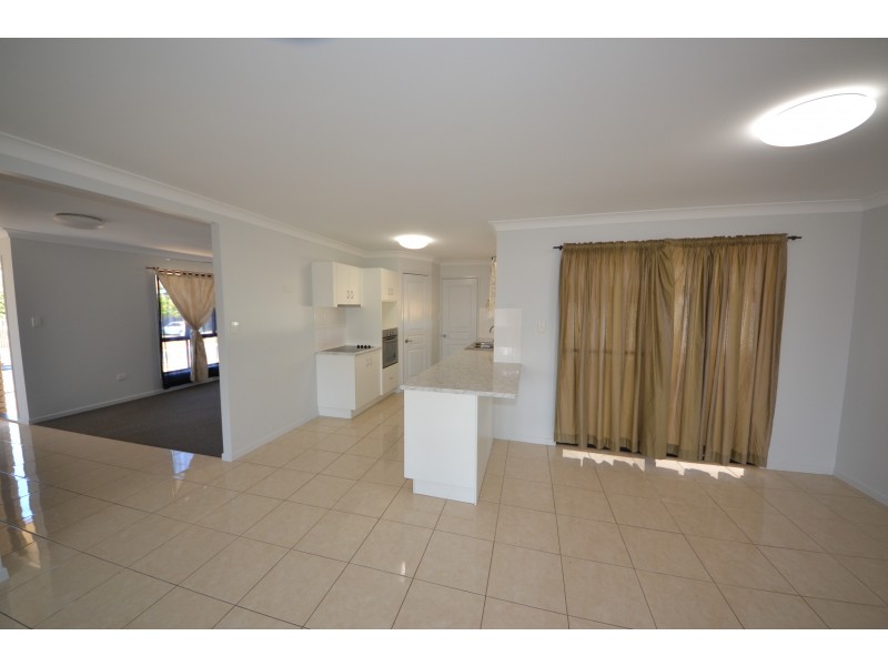 5 Morrell St, Gracemere QLD 4702