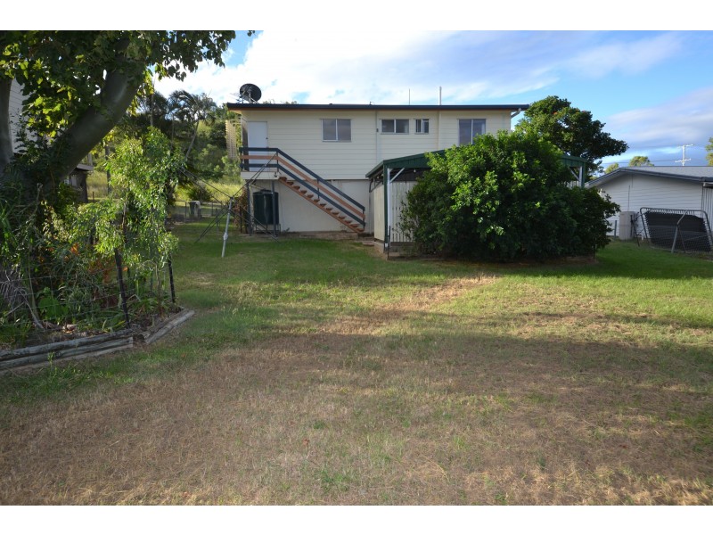 33 Reservoir Street, Gracemere QLD 4702