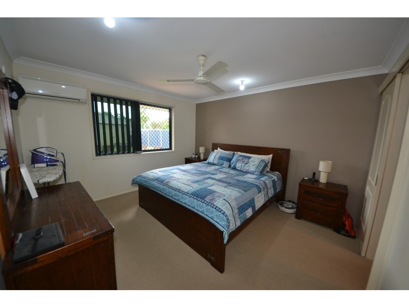 14 Buxton Dr, Gracemere QLD 4702