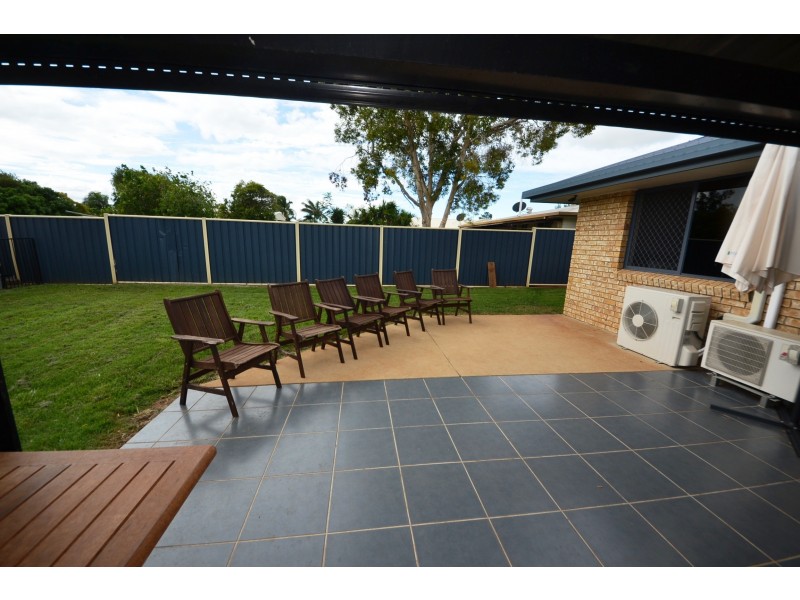 14 Buxton Dr, Gracemere QLD 4702