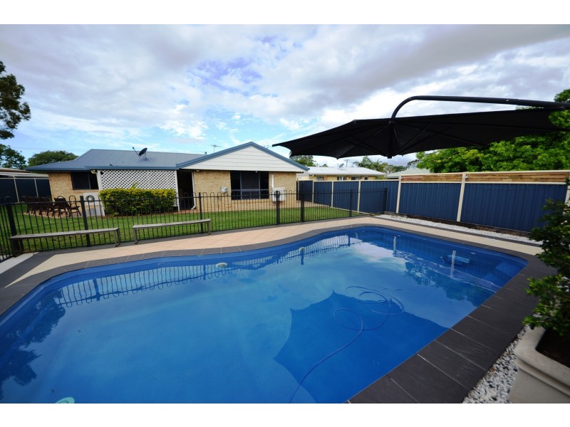 14 Buxton Dr, Gracemere QLD 4702