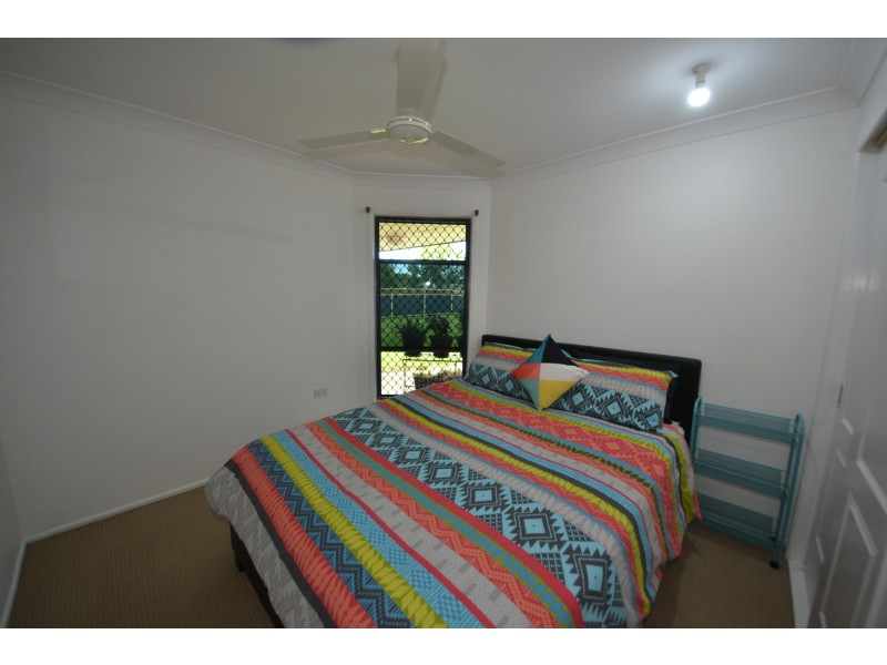 14 Buxton Dr, Gracemere QLD 4702