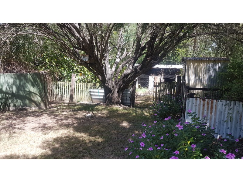 5 Rifle Range Rd, Walterhall QLD 4714