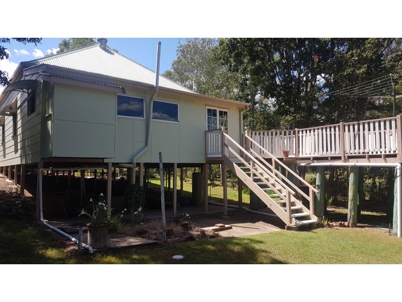 5 Rifle Range Rd, Walterhall QLD 4714