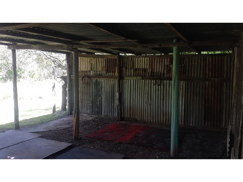 5 Rifle Range Rd, Walterhall QLD 4714