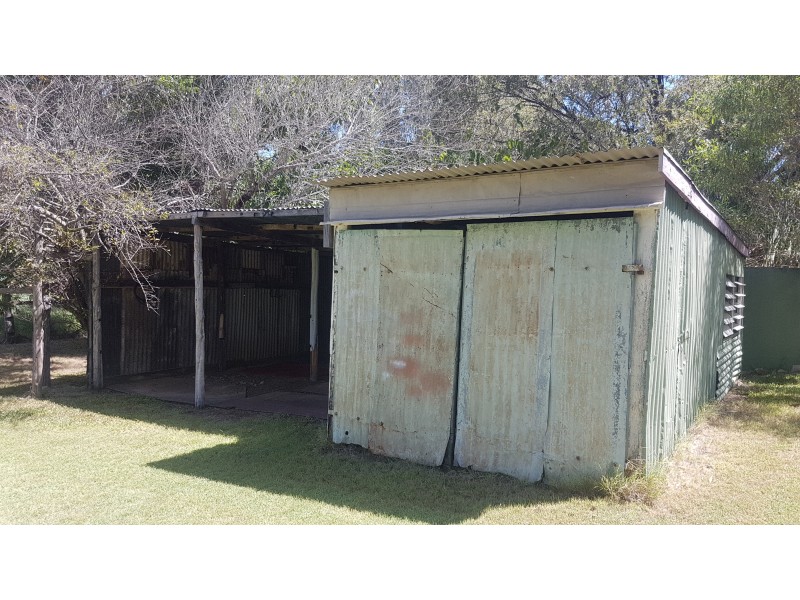 5 Rifle Range Rd, Walterhall QLD 4714