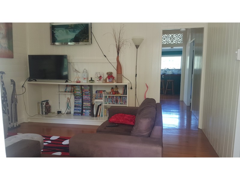 5 Rifle Range Rd, Walterhall QLD 4714
