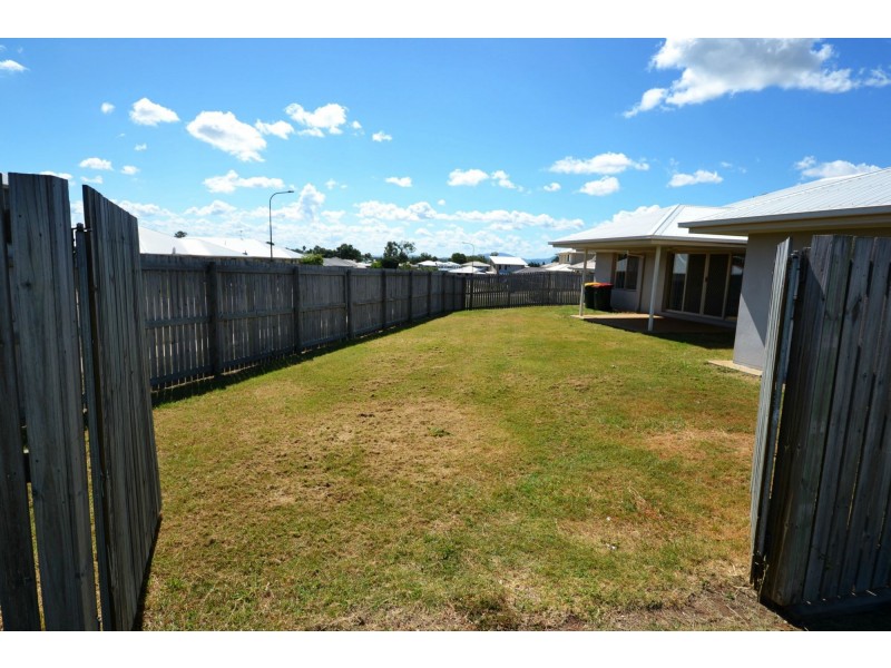 16 Doongarra Crescent, Gracemere QLD 4702