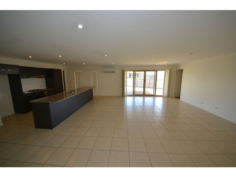 16 Doongarra Crescent, Gracemere QLD 4702