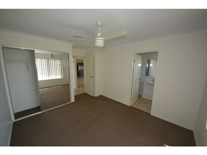 16 Doongarra Crescent, Gracemere QLD 4702