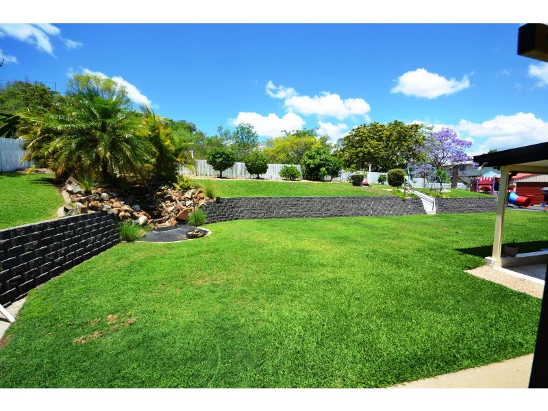 11 Perriman St, Gracemere QLD 4702