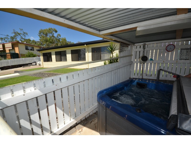 11 Perriman St, Gracemere QLD 4702