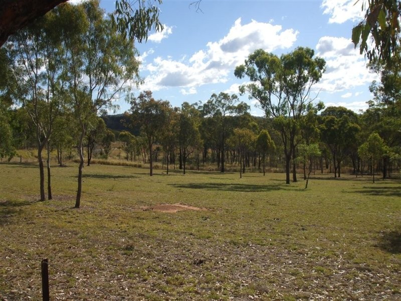 1 Cooks Road, Mount Morgan QLD 4714