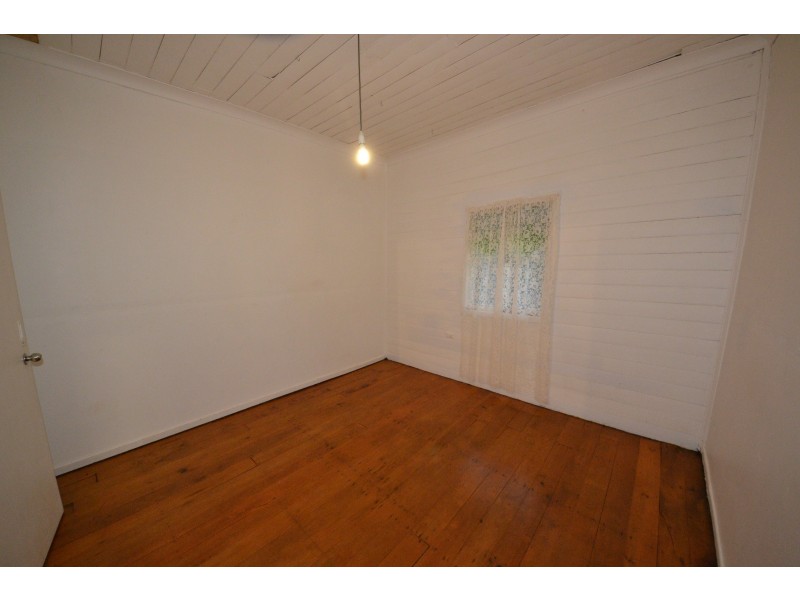 55 Darcy St, Mount Morgan QLD 4714