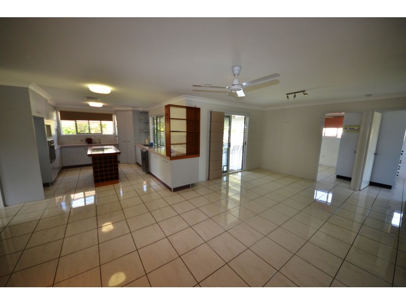 41 Cowan St, Gracemere QLD 4702