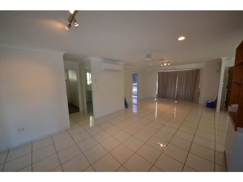 41 Cowan St, Gracemere QLD 4702