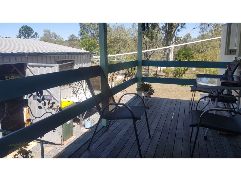 9 Smalls Rd, Hamilton Creek QLD 4714
