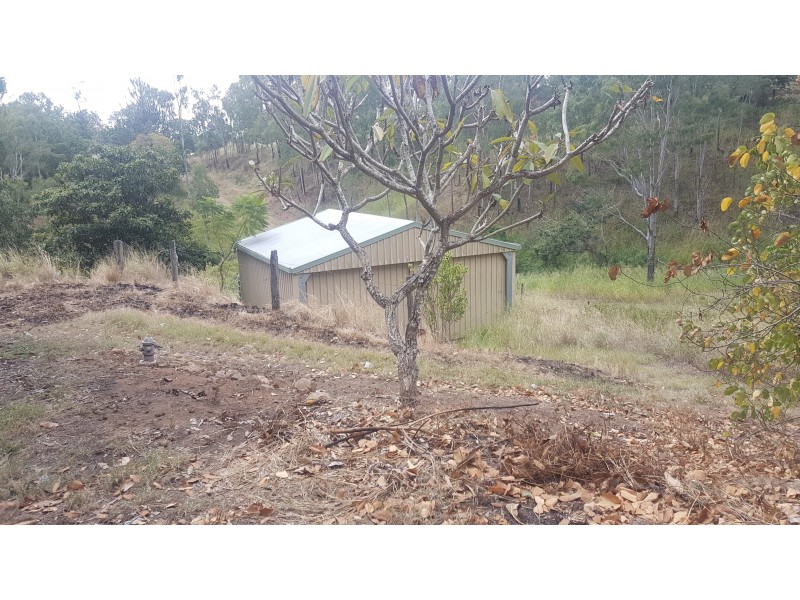 17 Hall St, Mount Morgan QLD 4714