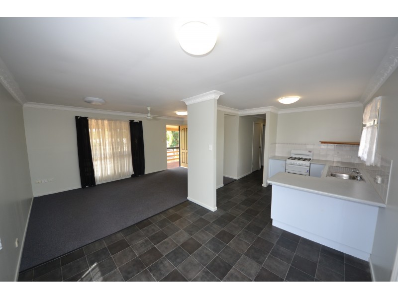 78 Donovan Cres, Gracemere QLD 4702