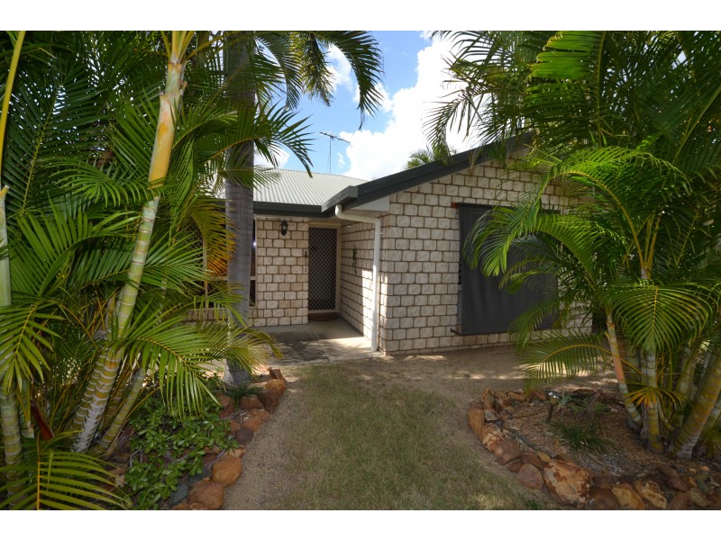 32 Hutchings Street, Gracemere QLD 4702