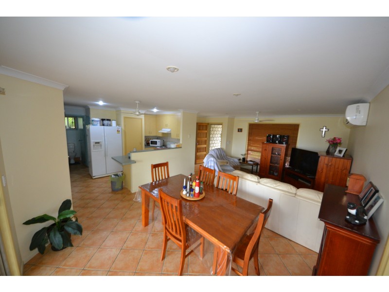 32 Hutchings Street, Gracemere QLD 4702