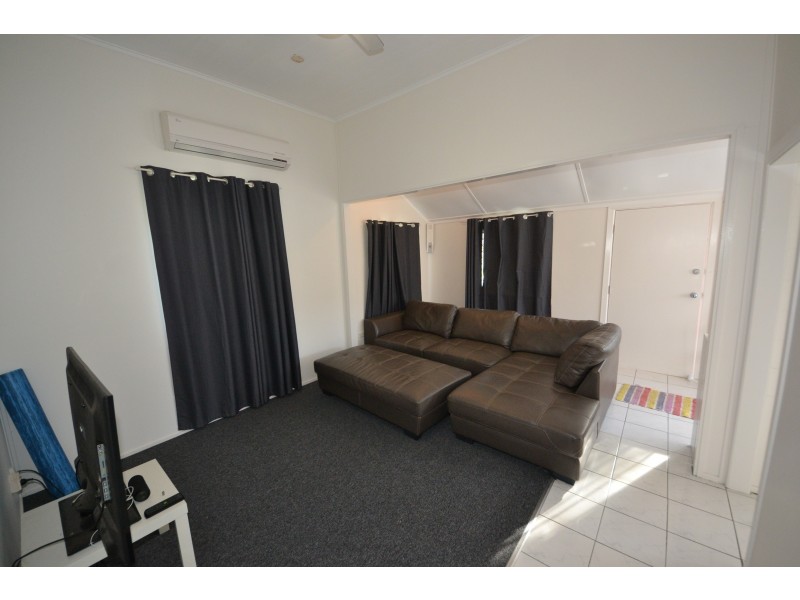 90 Harbourne St, Koongal QLD 4701