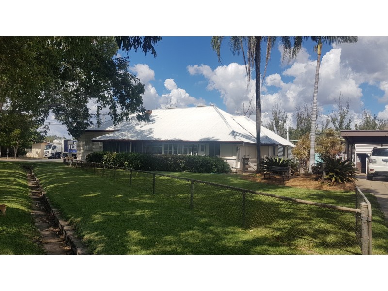 5 Pheasant Creek Rd, Wowan QLD 4702