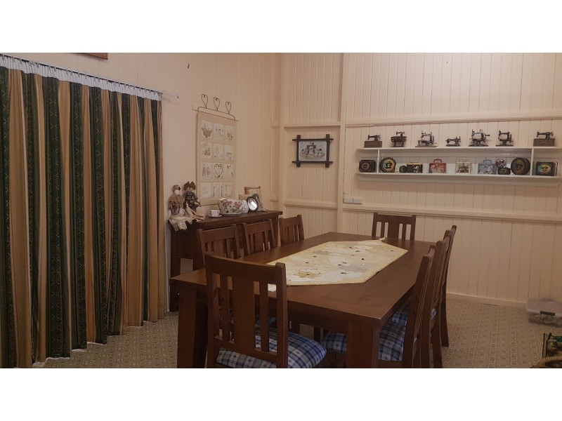5 Pheasant Creek Rd, Wowan QLD 4702