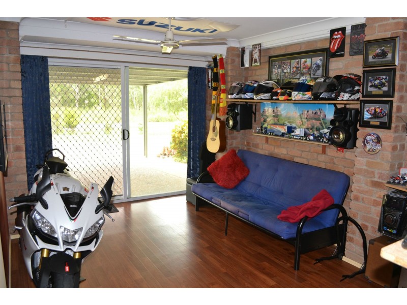 927 Norman Road, Parkhurst QLD 4702