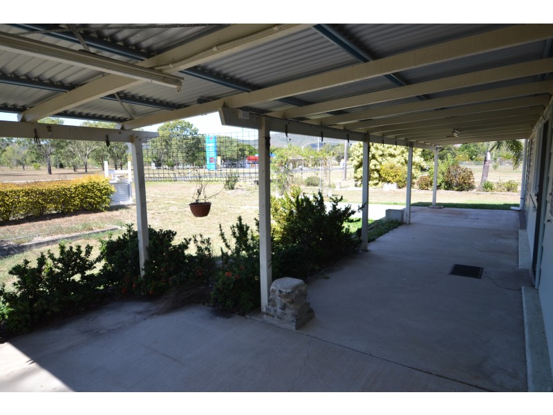 52647 Burnett Hwy, Bouldercombe QLD 4702