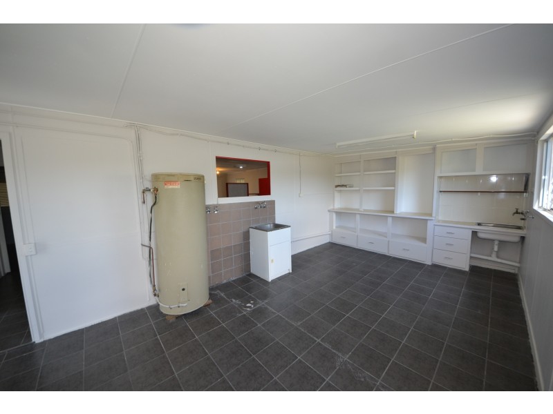 52647 Burnett Hwy, Bouldercombe QLD 4702