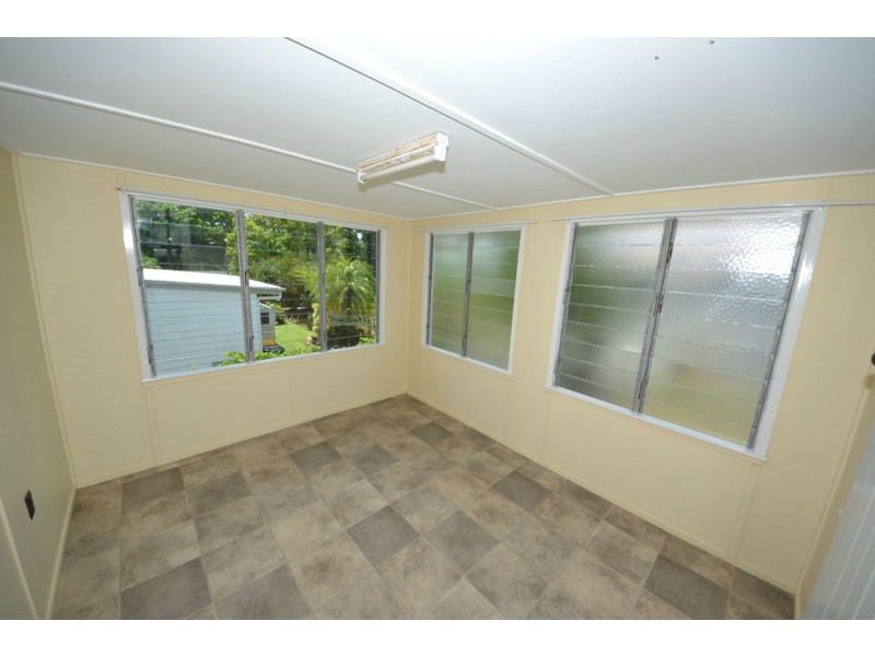 66 Alexandra Street, Park Avenue QLD 4701