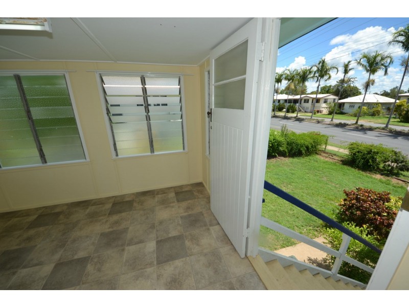 66 Alexandra Street, Park Avenue QLD 4701