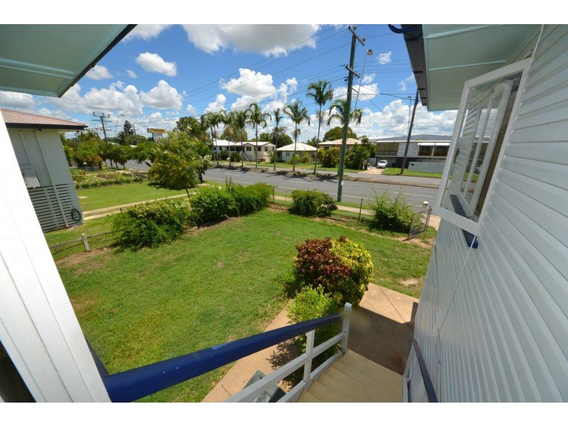 66 Alexandra Street, Park Avenue QLD 4701