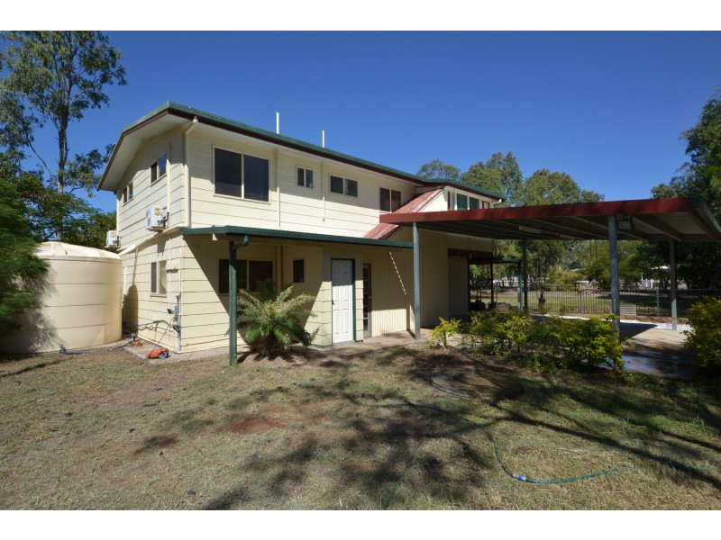 4 Kroombit Drive, Bouldercombe QLD 4702