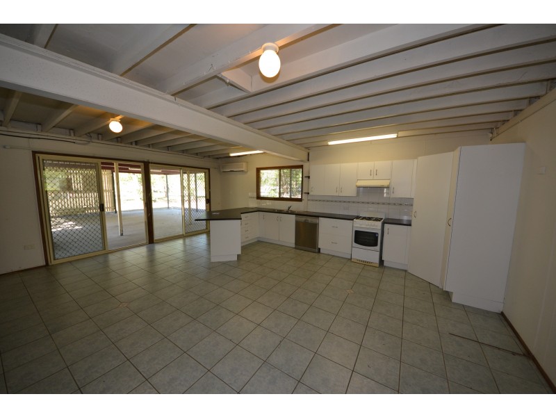 4 Kroombit Drive, Bouldercombe QLD 4702