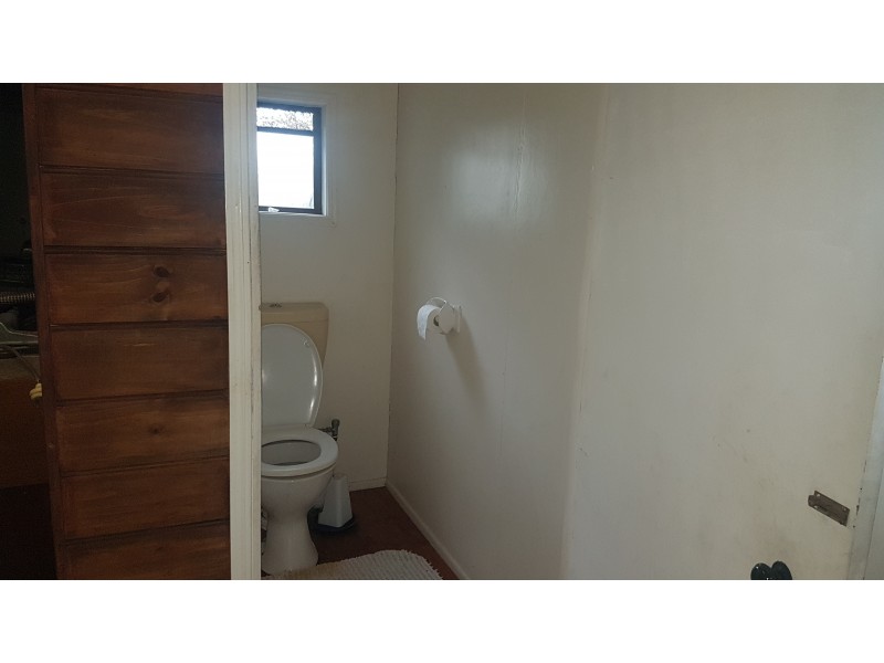 31 Black St, Mount Morgan QLD 4714