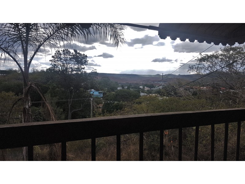 31 Black St, Mount Morgan QLD 4714