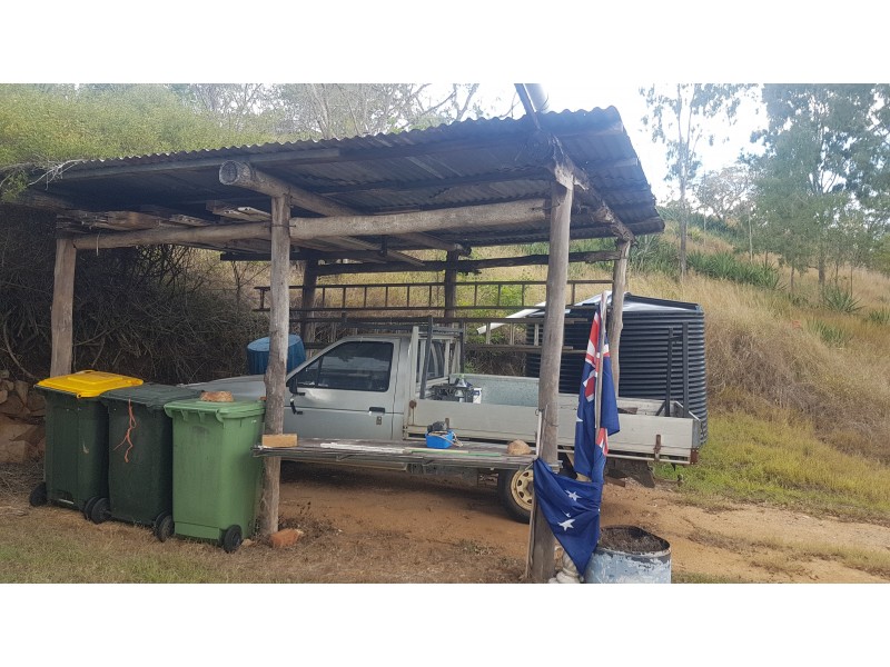 31 Black St, Mount Morgan QLD 4714