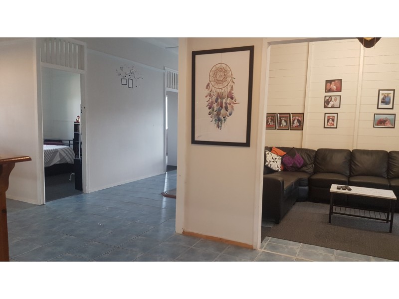 25 Coates St, Mount Morgan QLD 4714