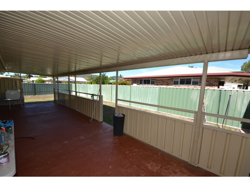 2 Rachel Drive, Parkhurst QLD 4702