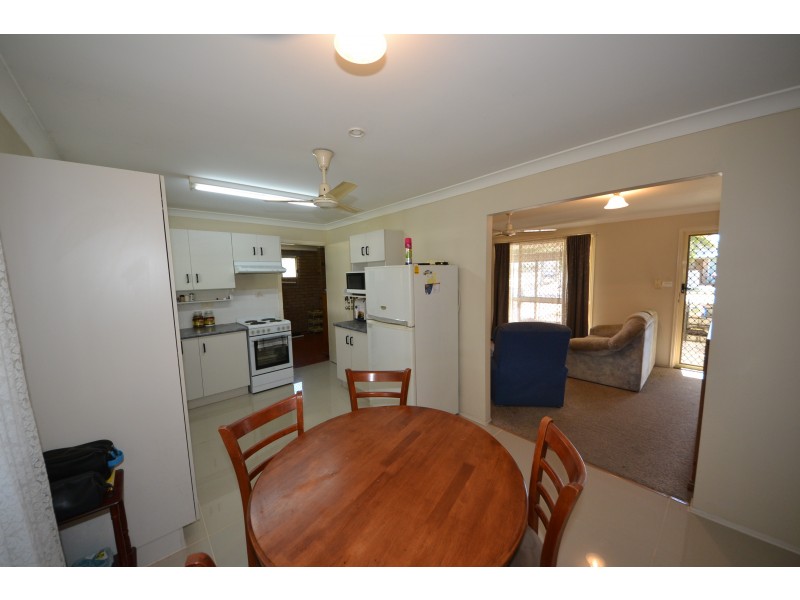 2 Rachel Drive, Parkhurst QLD 4702